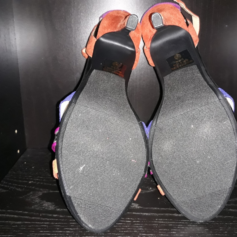 Size 10, Open Toe, Multicolored High Heel - image 3